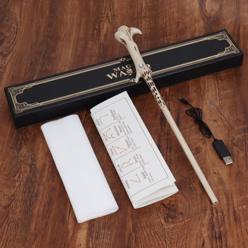 Magic wand（can shoot fireballs）